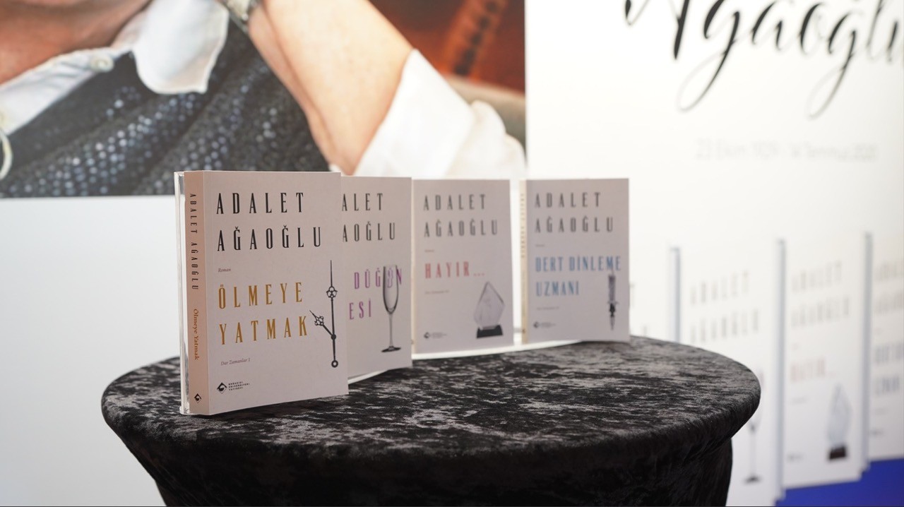 Yeniden Adalet Ağaoğlu