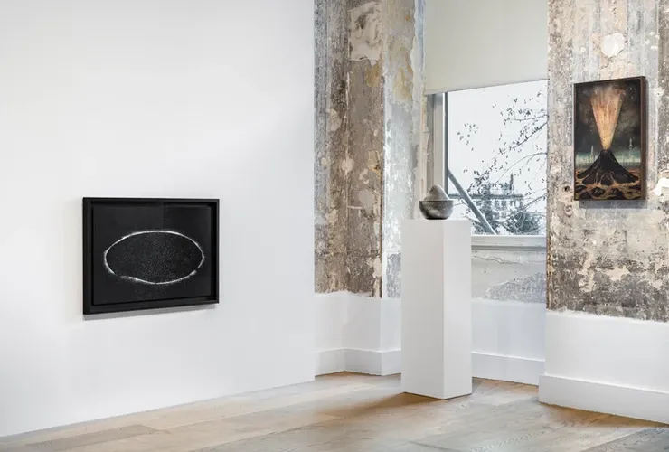 Yanardağ Sevdalısı sergisinden yerleştirme fotoğrafları